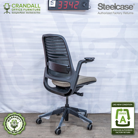 S-3342 - Steelcase Series 1 - Grade A