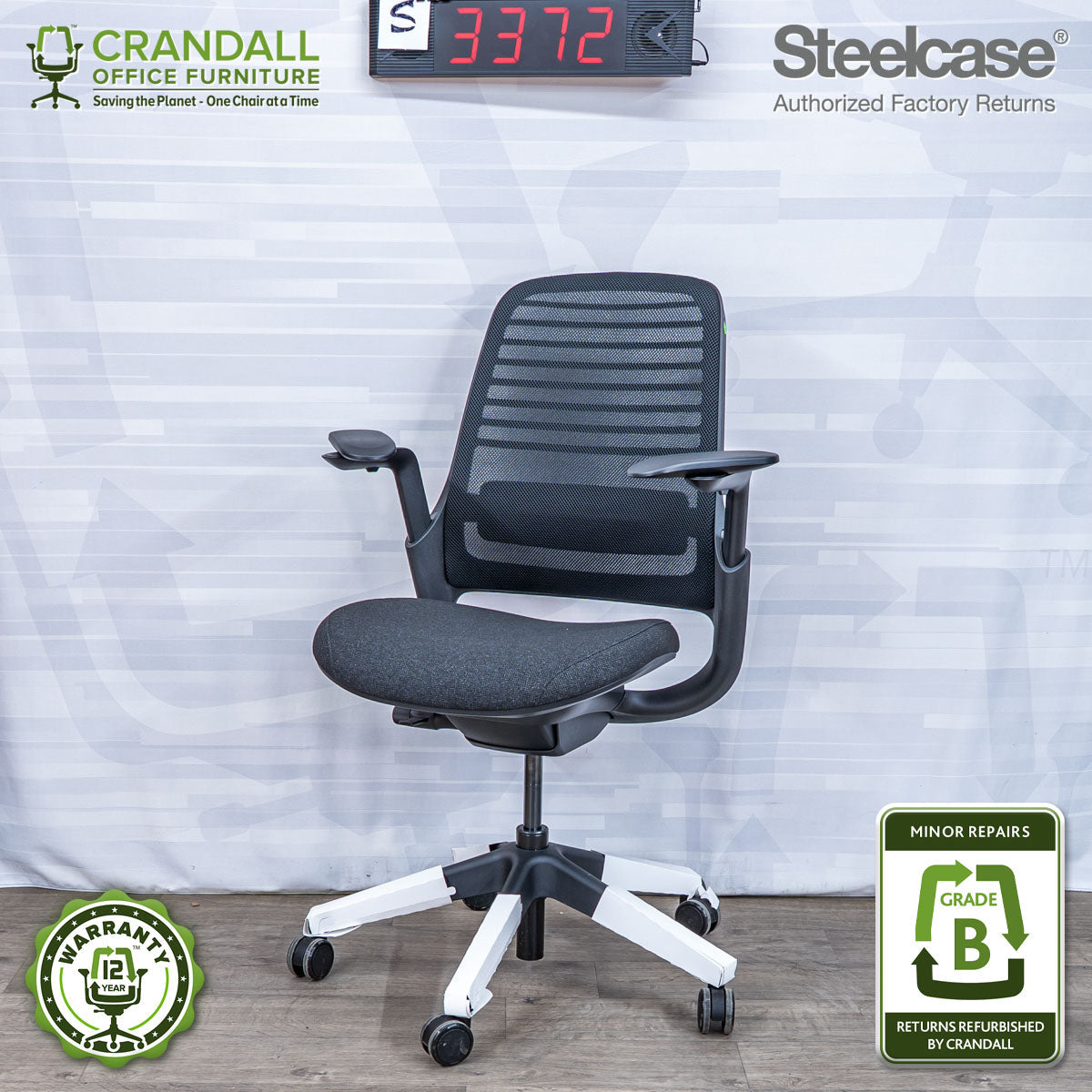 S-3372 - Steelcase Series 1 - Grade B