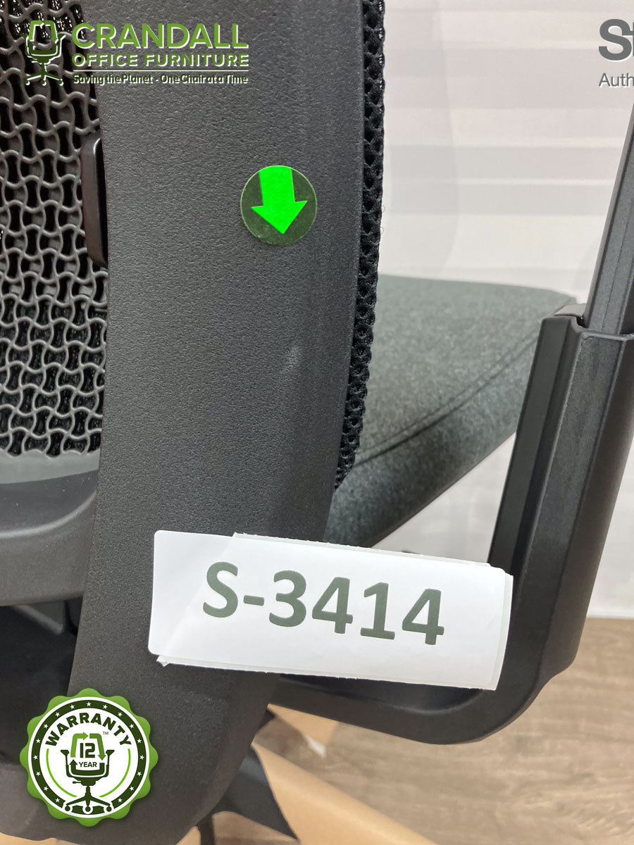 S-3414 - Steelcase Series 2 - Grade B