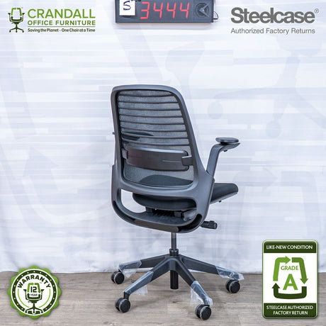 S-3444 - Steelcase Series 1 - Grade A