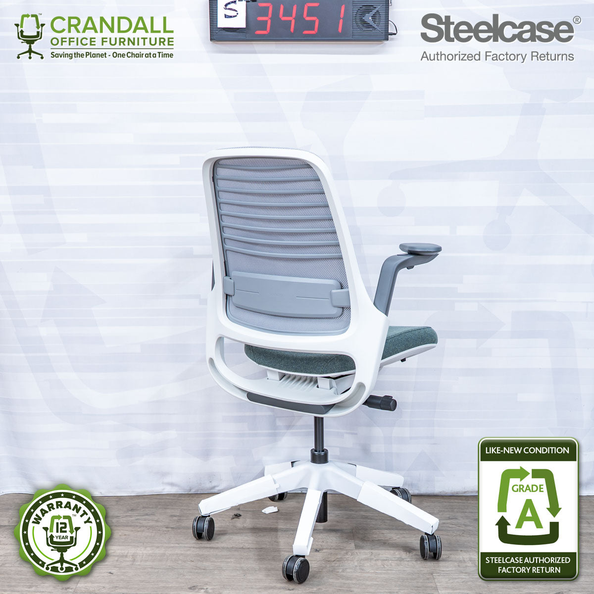 S-3451 - Steelcase Series 1 - Grade A