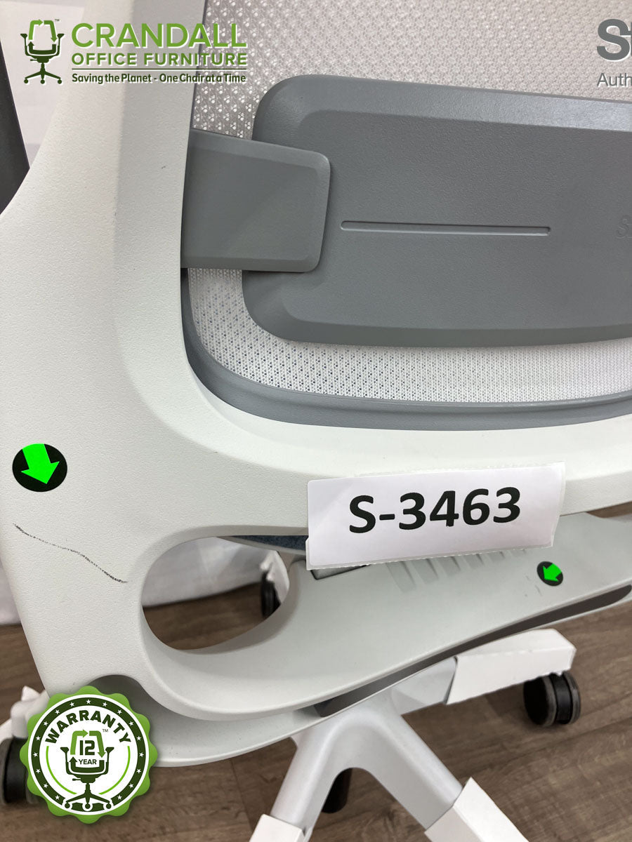 S-3463 - Steelcase Series 1 - Grade B