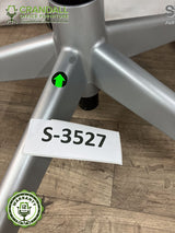 S-3527 - Steelcase V2 Leap - Grade B
