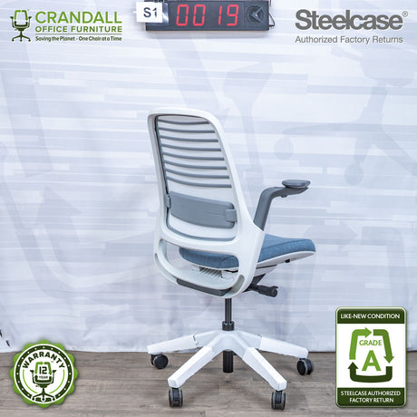 S1-0019 - Steelcase Series 1 - Grade A