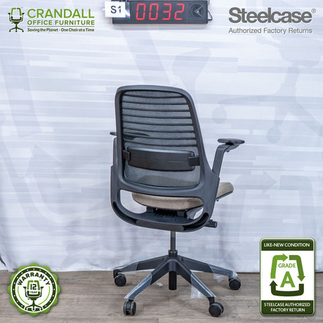 S1-0032 - Steelcase Series 1 - Grade A