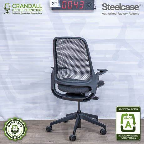 S1-0043 - Steelcase Series 1 - Grade A