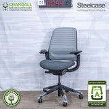 S1-0044 - Steelcase Series 1 - Grade A