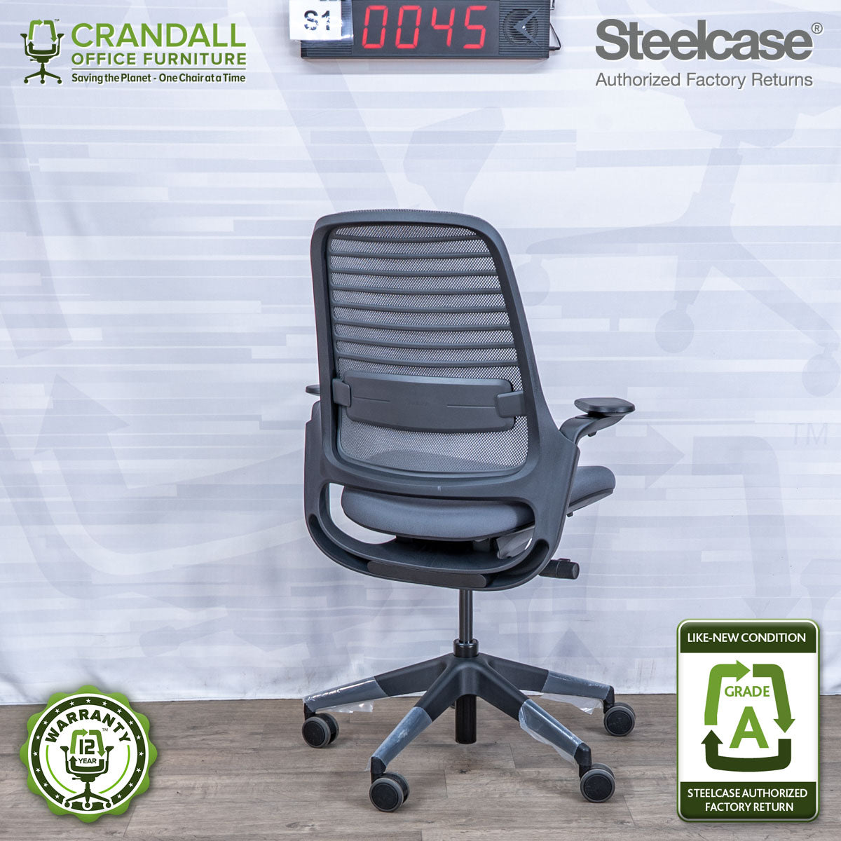 S1-0045 - Steelcase Series 1 - Grade A