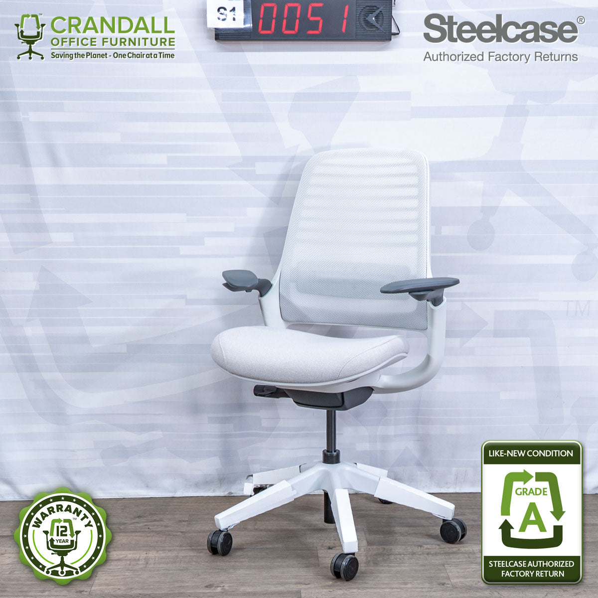 S1-0051 - Steelcase Series 1 - Grade A