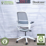 S1-0051 - Steelcase Series 1 - Grade A