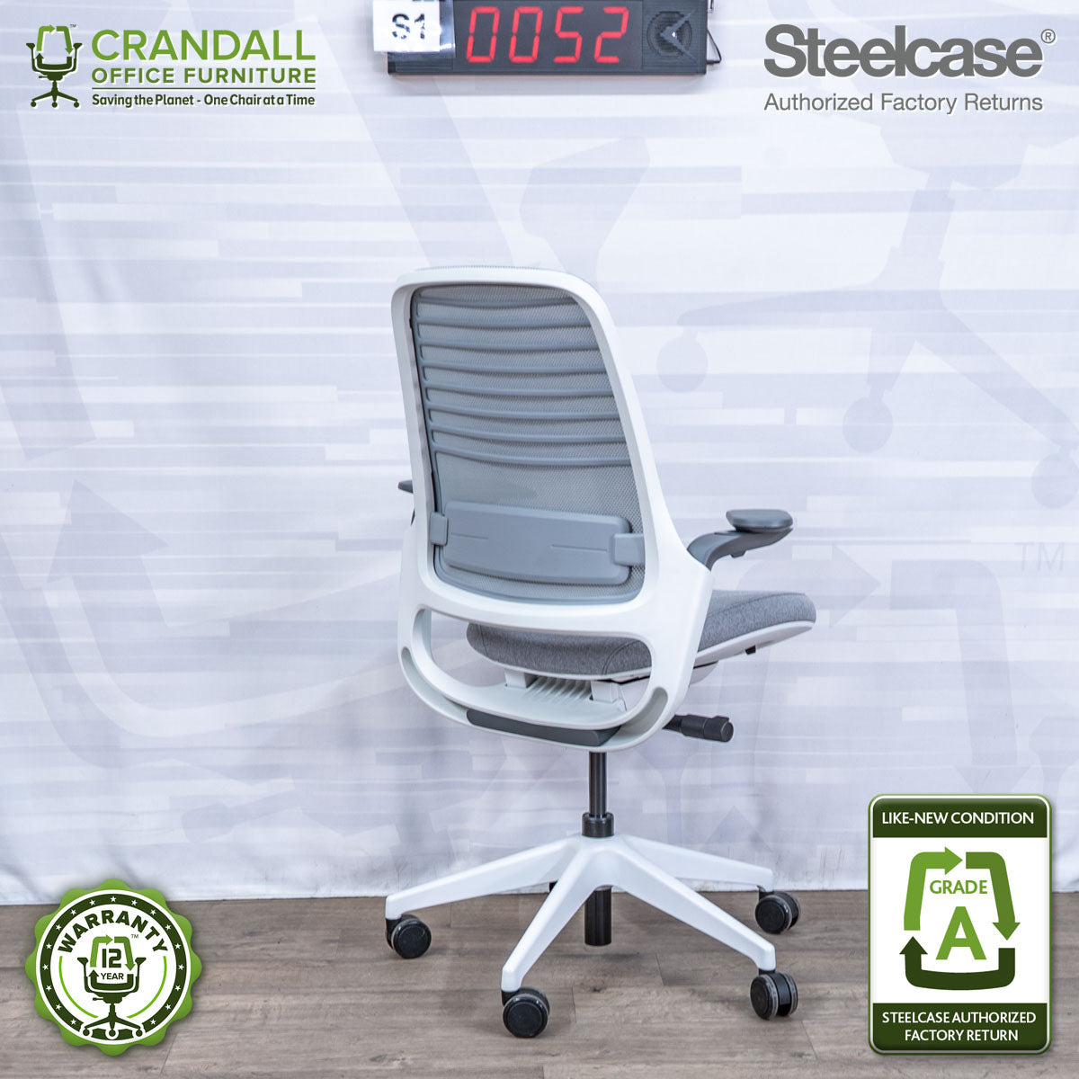 S1-0052 - Steelcase Series 1 - Grade A