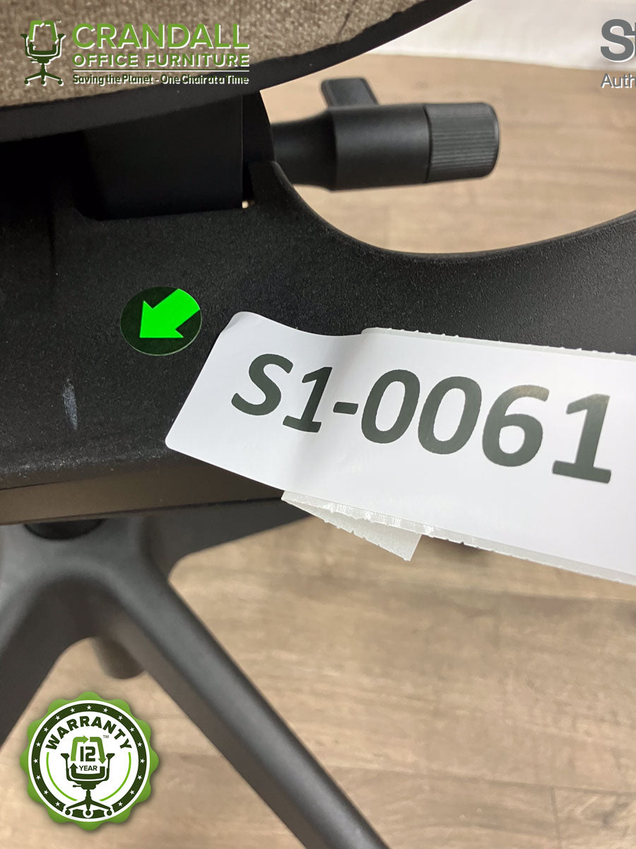 S1-0061 - Steelcase Series 1 - Grade B
