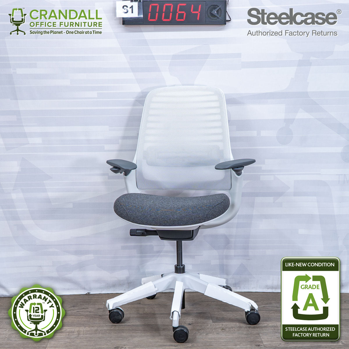 S1-0064 - Steelcase Series 1  - Grade A