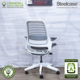 S1-0064 - Steelcase Series 1  - Grade A