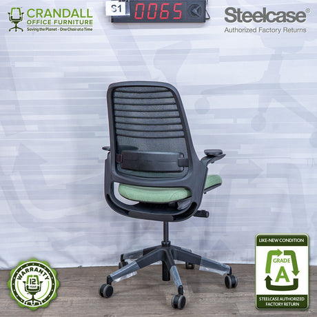 S1-0065 - Steelcase Series 1  - Grade A