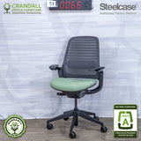 S1-0066 - Steelcase Series 1  - Grade A