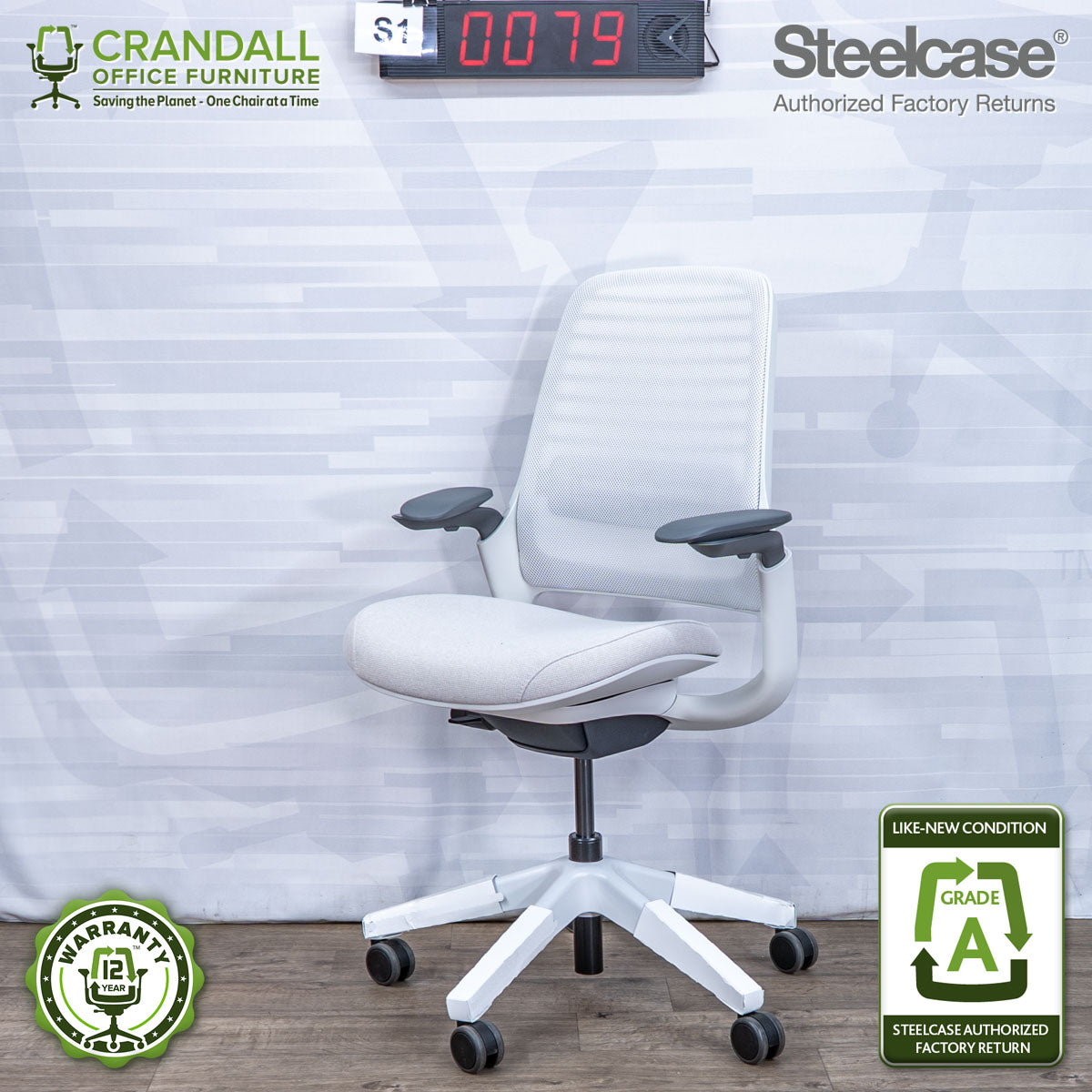 S1-0079 - Steelcase Series 1  - Grade A