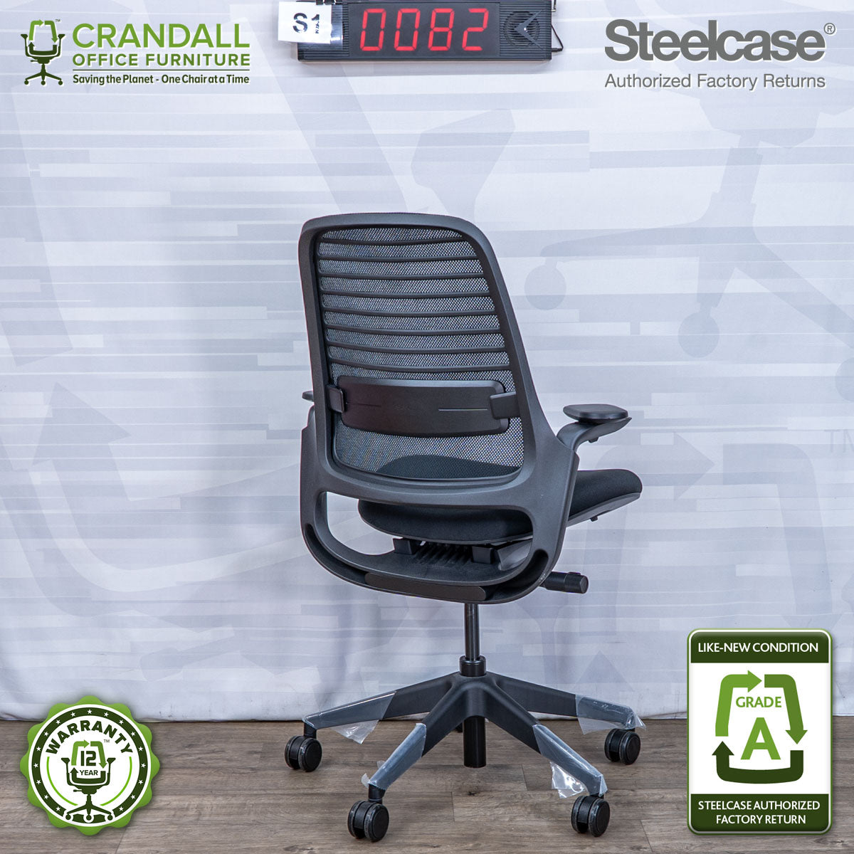 S1-0082 - Steelcase Series 1  - Grade A