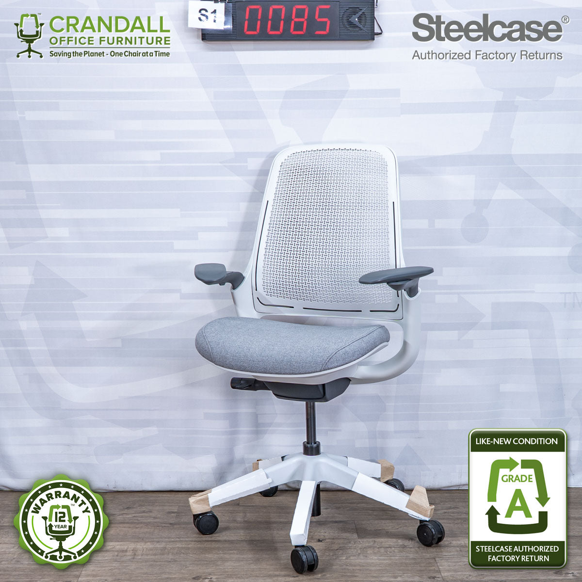 S1-0085 - Steelcase Series 1  - Grade A