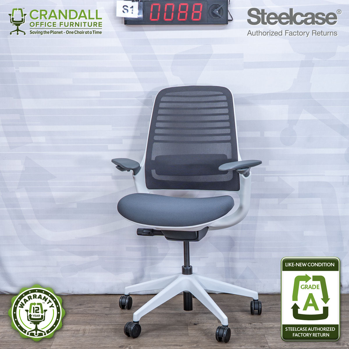 S1-0088 - Steelcase Series 1  - Grade A