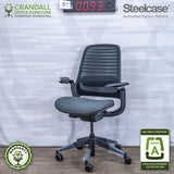 S1-0093 - Steelcase Series 1  - Grade A