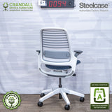 S1-0094 - Steelcase Series 1  - Grade A