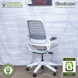 S1-0098 - Steelcase Series 1  - Grade B