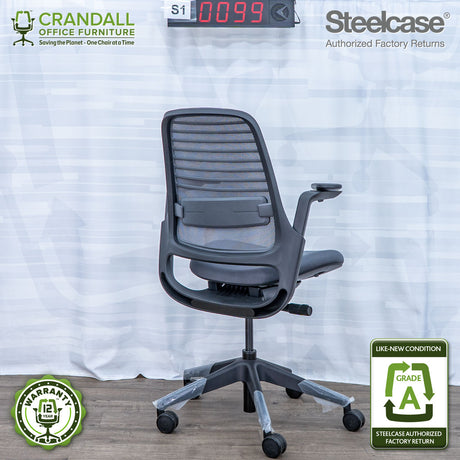 S1-0099 - Steelcase Series 1  - Grade A