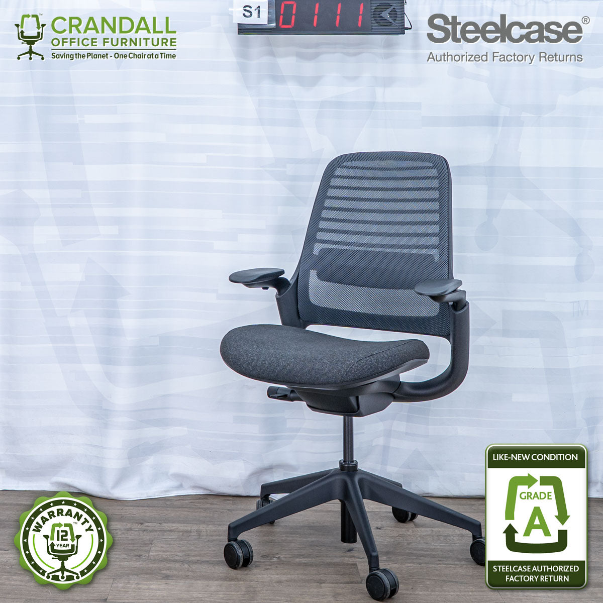 S1-0111 - Steelcase Series 1  - Grade A