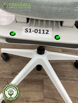 S1-0112 - Steelcase Series 1  - Grade B