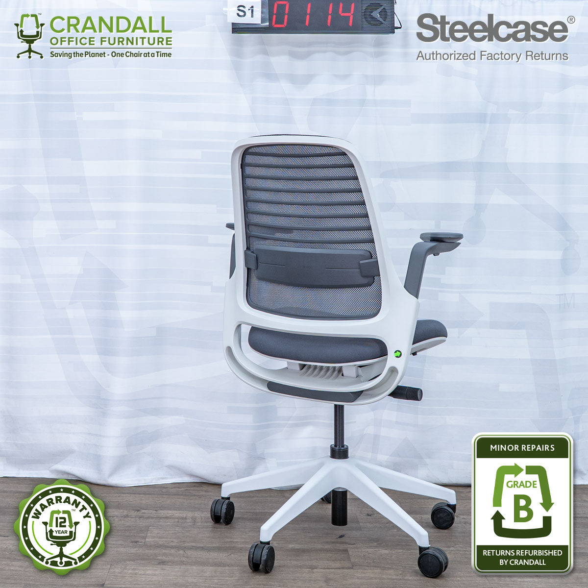 S1-0114 - Steelcase Series 1  - Grade B