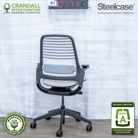 S1-0171 - Steelcase Series 1 - Grade A