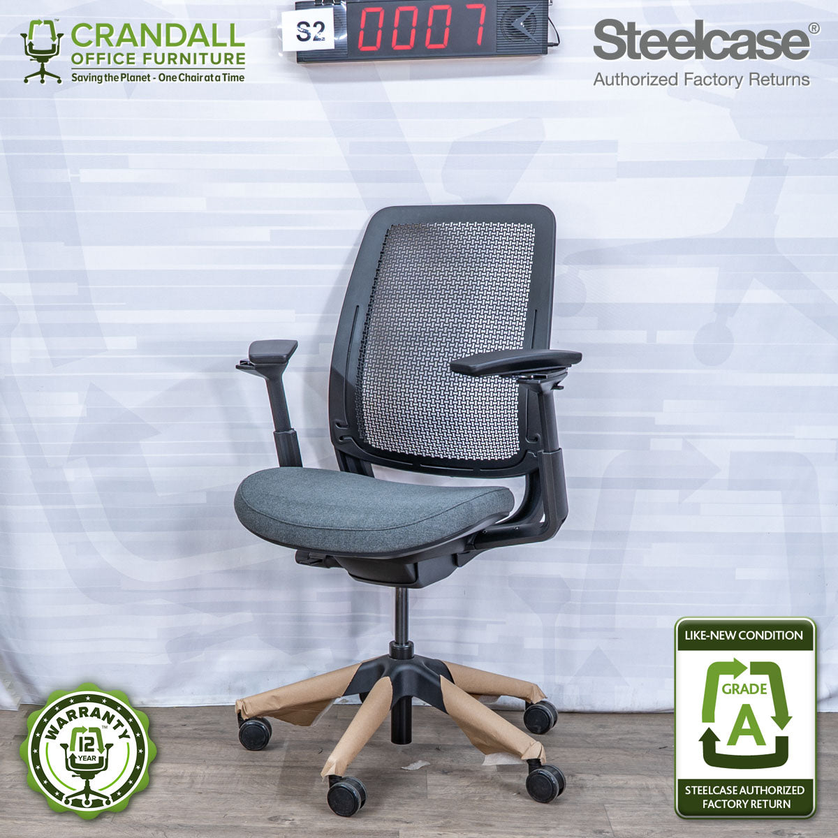 S2-0007 - Steelcase Series 2 - Grade A