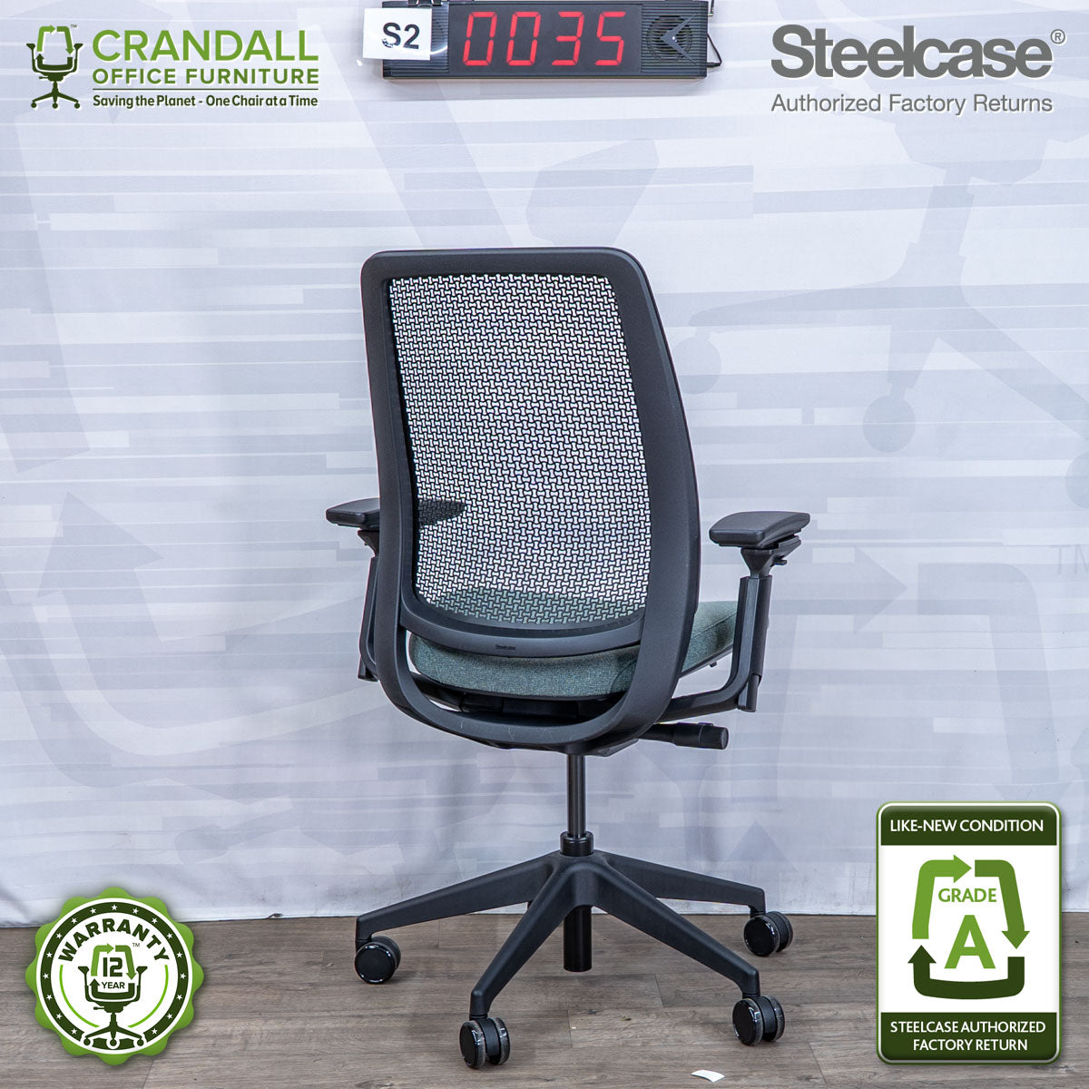 S2-0035 - Steelcase Series 2  - Grade A