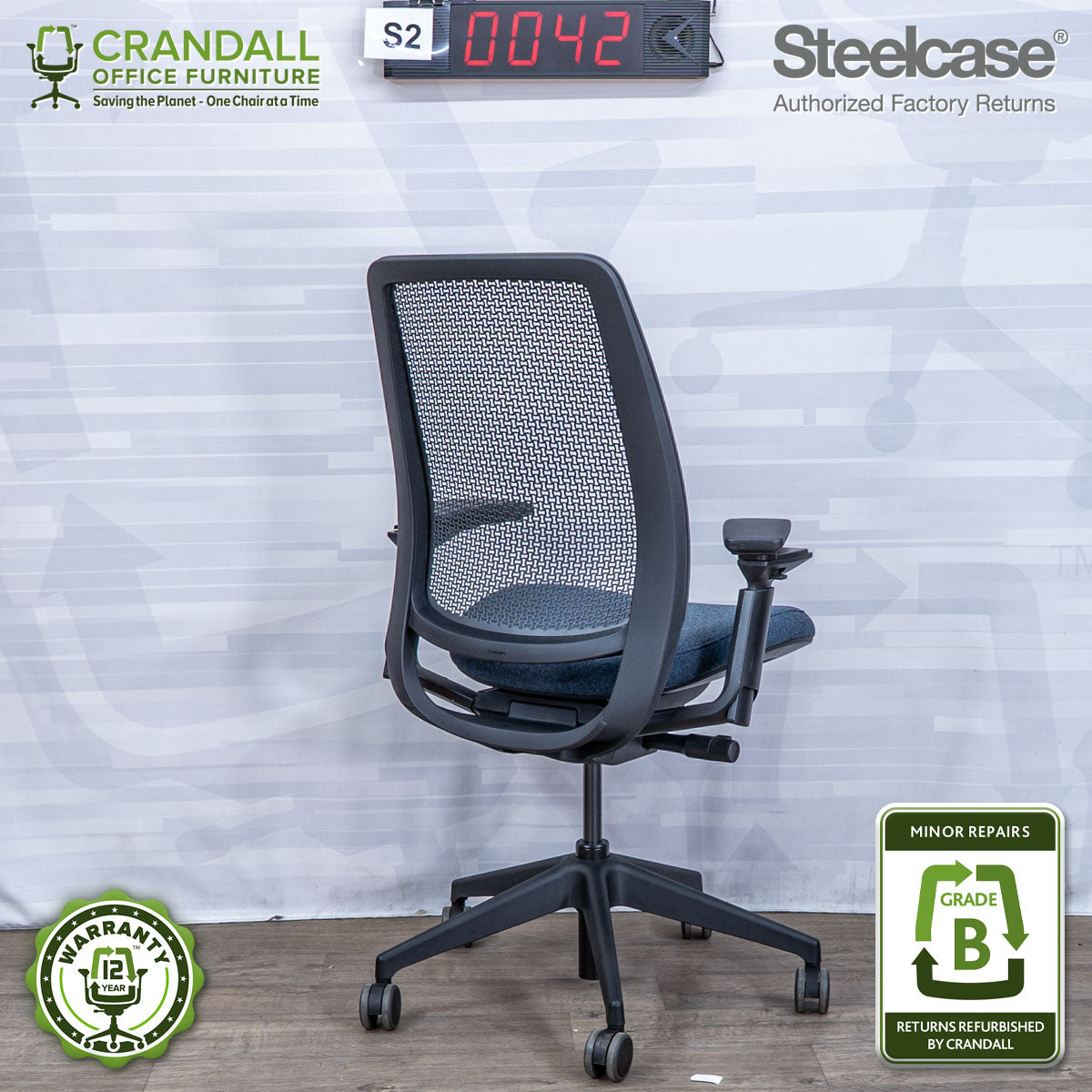 S2-0042 - Steelcase Series 2  - Grade B