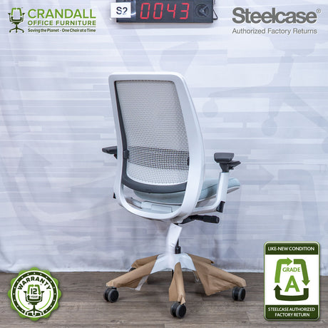 S2-0043 - Steelcase Series 2  - Grade A