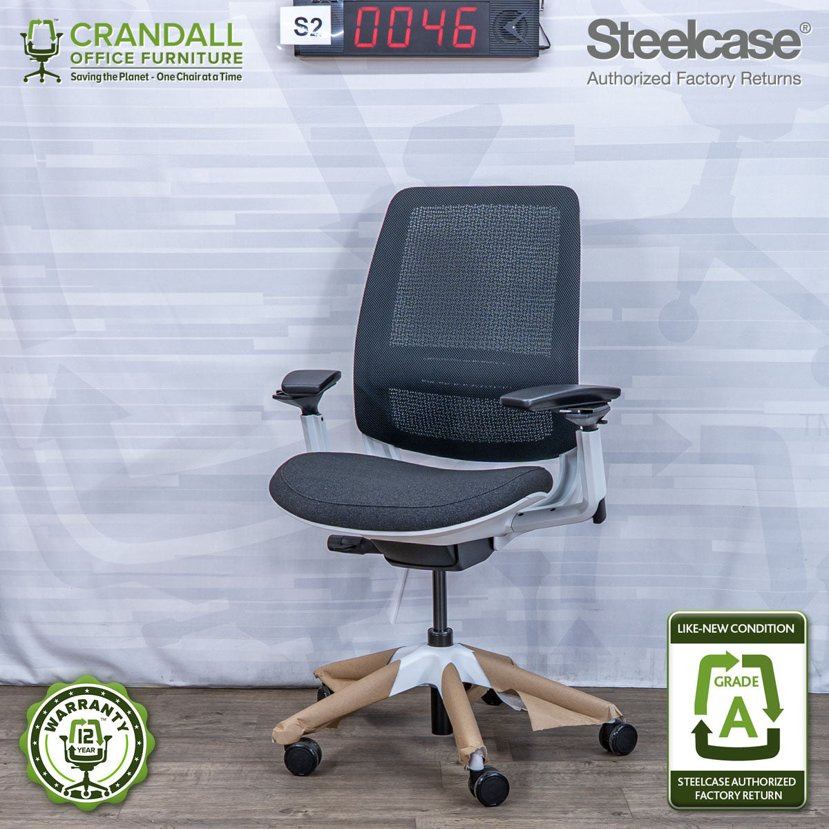 S2-0046 - Steelcase Series 2  - Grade A