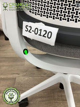 S2-0120 - Steelcase Series 2 - Grade B