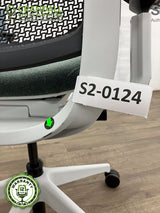 S2-0124 - Steelcase Series 2 - Grade B