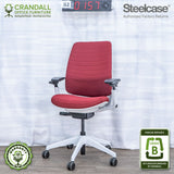 S2-0157 - Steelcase Series 2 - Grade B