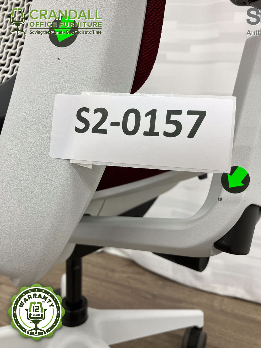 S2-0157 - Steelcase Series 2 - Grade B
