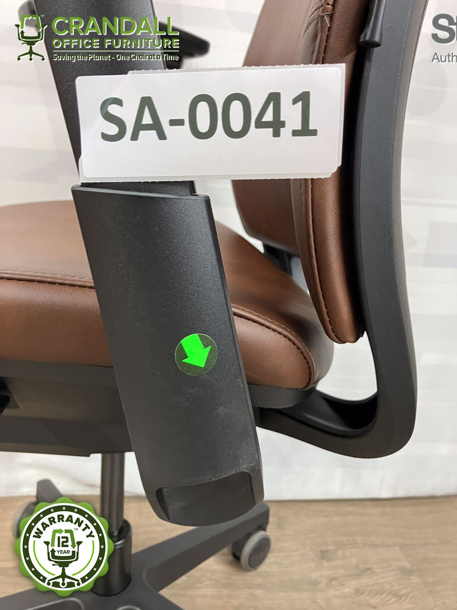 SA-0041 - Steelcase Amia - Grade B