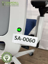 SA-0060 - Steelcase Amia  - Grade B