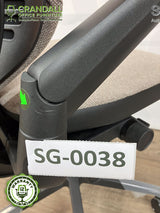 SG-0038 - Steelcase Gesture - Grade B