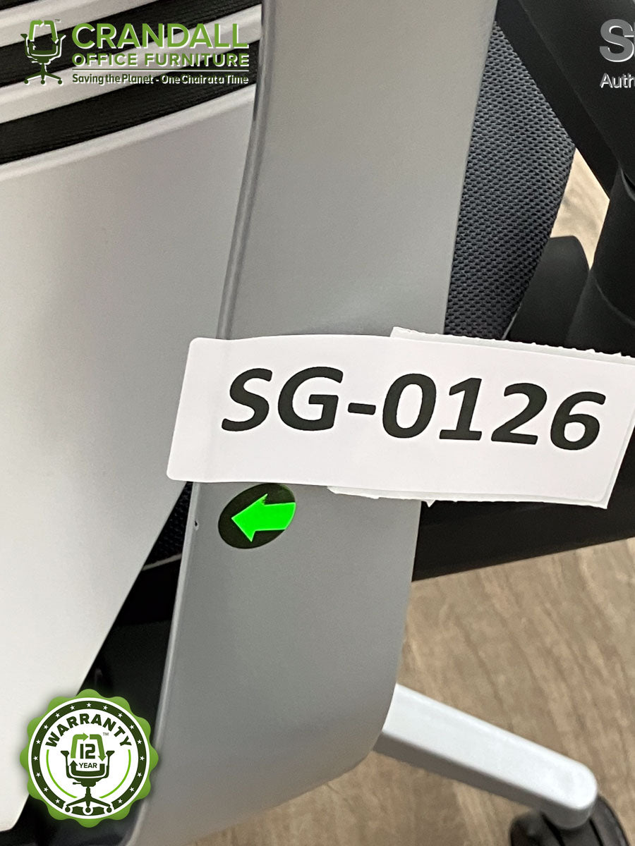 SG-0126 - Steelcase Gesture  - Grade B