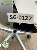 SG-0127 - Steelcase Gesture  - Grade B