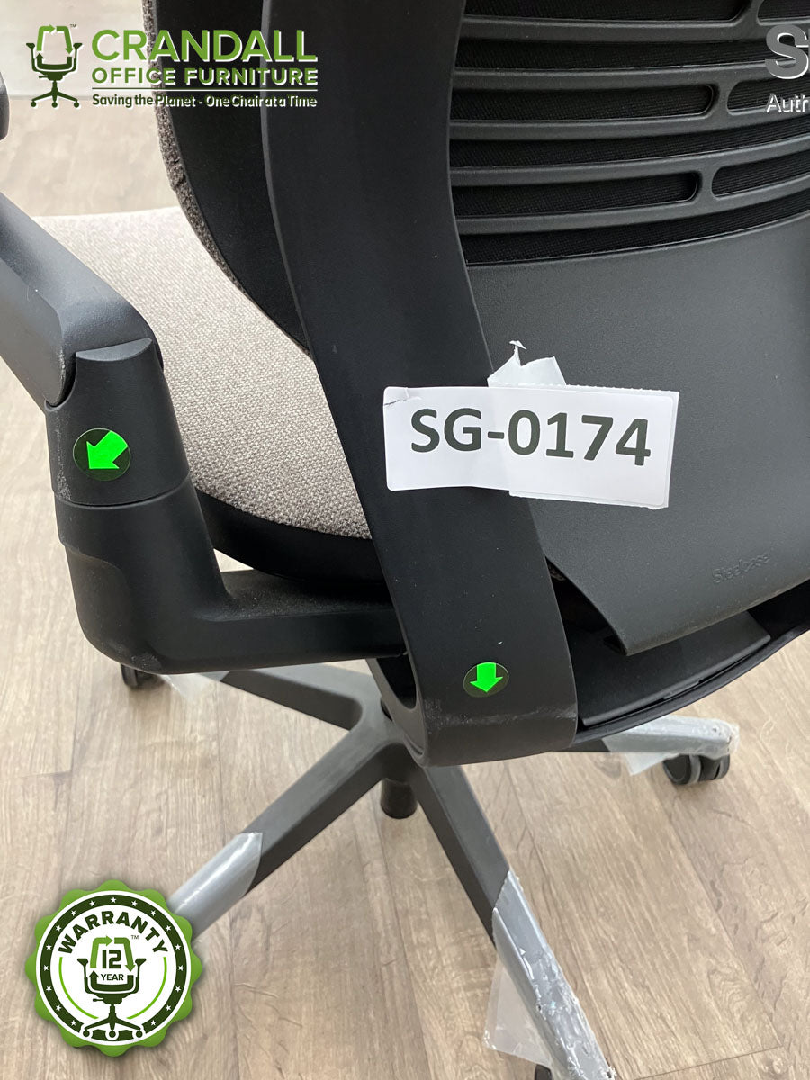 SG-0174 - Steelcase Gesture with Headrest  - Grade B
