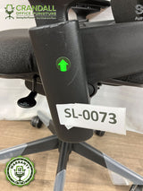 SL-0073 - Steelcase V2 Leap  - Grade B