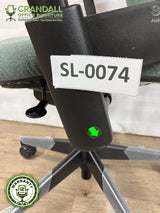 SL-0074 - Steelcase V2 Leap  - Grade B