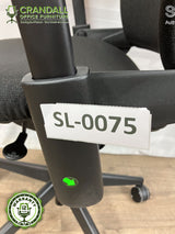 SL-0075 - Steelcase V2 Leap  - Grade B